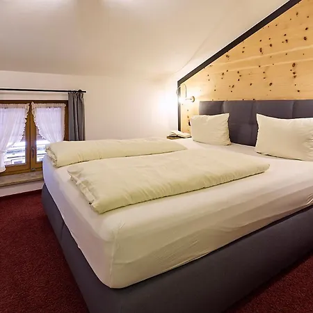 Gaestehaus Sinz Maison d'hôtes 4*